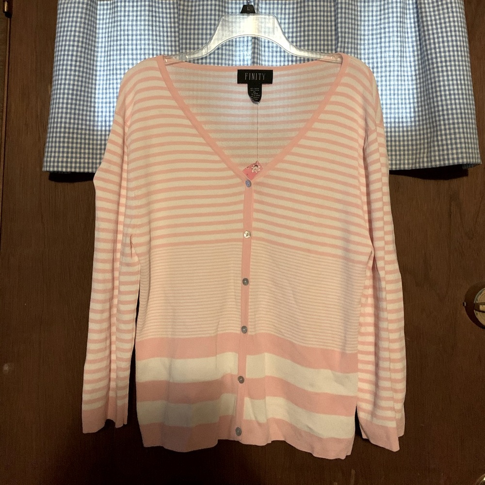 Finity Sweater    Size XL